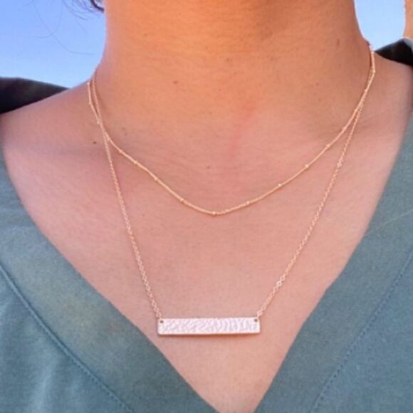 Gold hammered bar layering necklace set - Picture 4 of 5